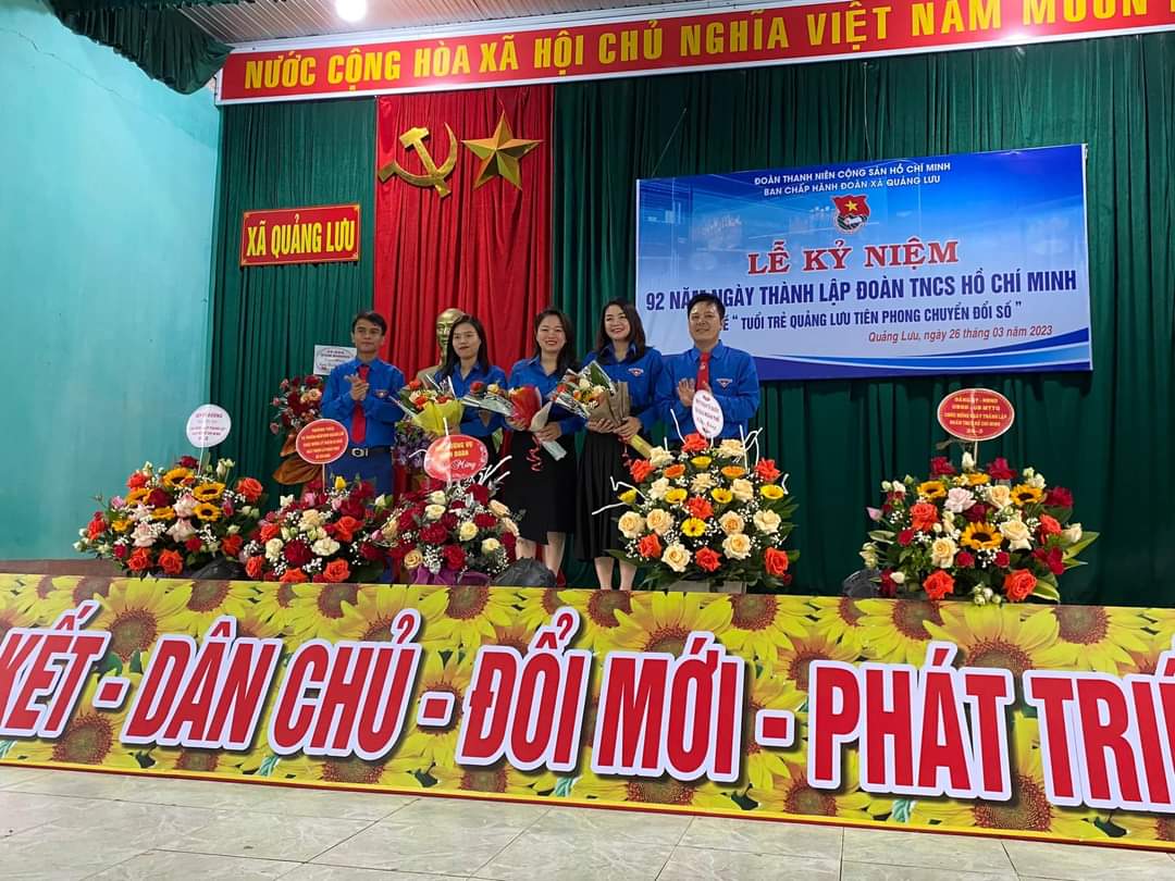  xã Quảng Lưu tổ chức chương trình Lễ kỷ niệm 92 năm ngày thành lập Đoàn TNCS Hồ Chí Minh chủ đề "tuổi trẻ Quảng Lưu tiên phong chuyển đổi số"
